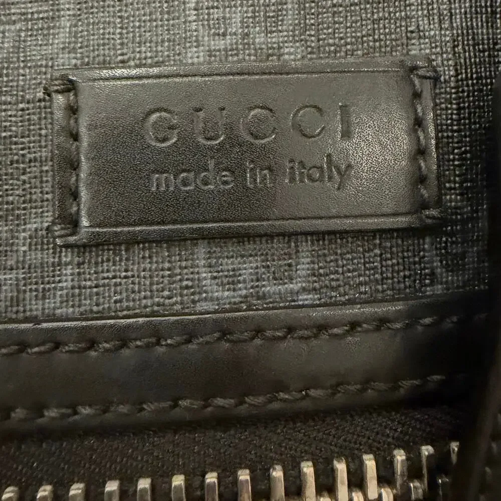 Gucci GG Monogram Small Messenger bag